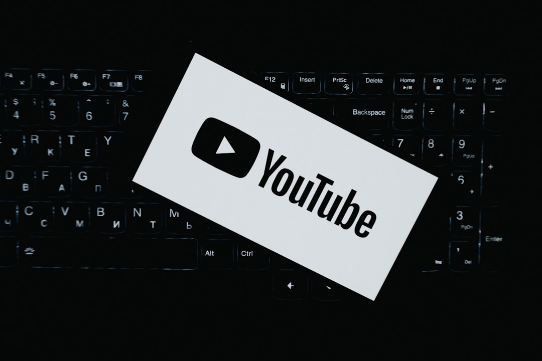 youtube-logo-on-a-dark-keyboard-eqqpy2nfuv0